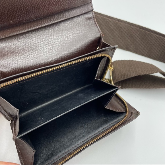 Louis Vuitton Tresor 90s Daimier Ebene Belt Bag - Picture 8 of 12